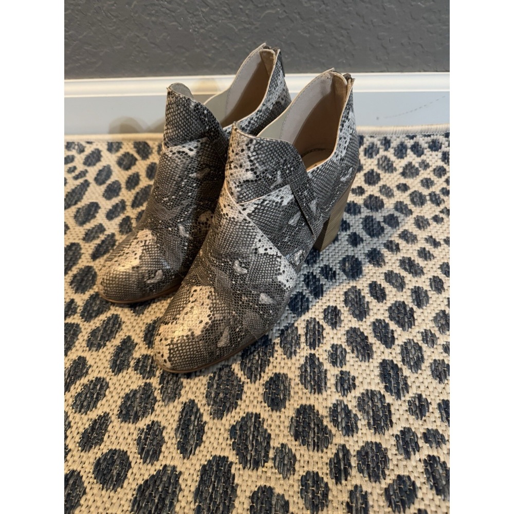 BC Born In California Stacked Block Heel Snakeskin Ankle Booties   7.5